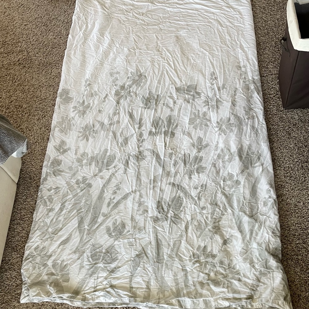 Kate Spade kind grey flower duvet cover
